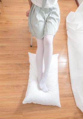女邻居在线_在线完整观看
